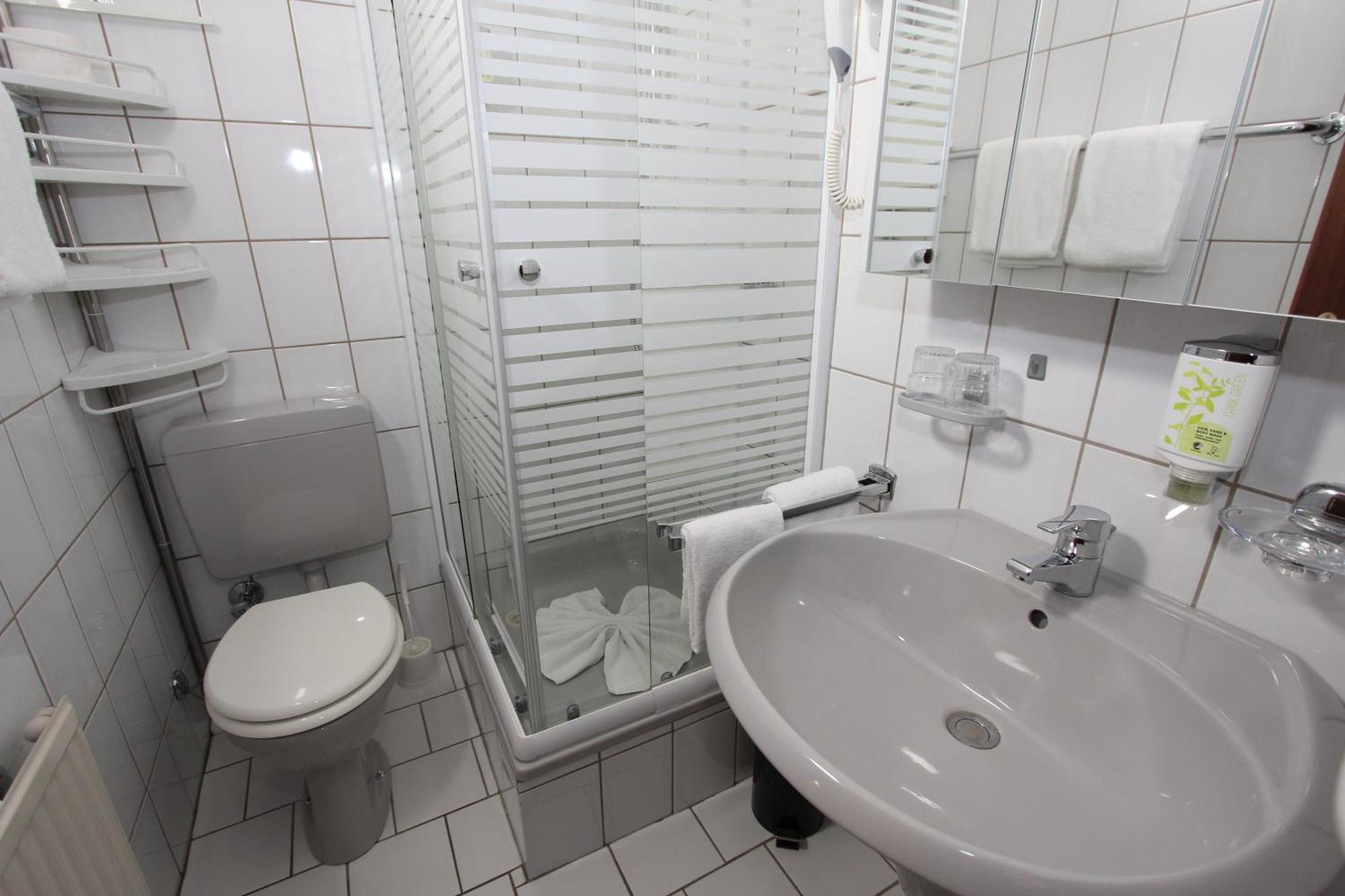 Hotel Glueck Auf & Buergerkeller Bad Grund Kültér fotó
