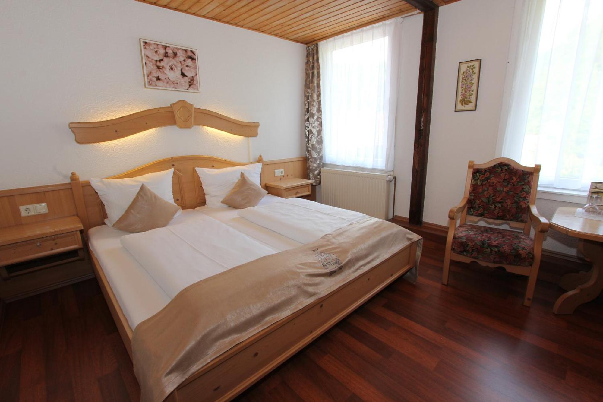 Hotel Glueck Auf & Buergerkeller Bad Grund Kültér fotó