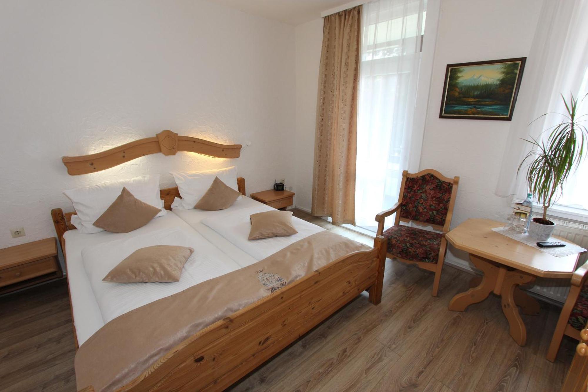 Hotel Glueck Auf & Buergerkeller Bad Grund Kültér fotó