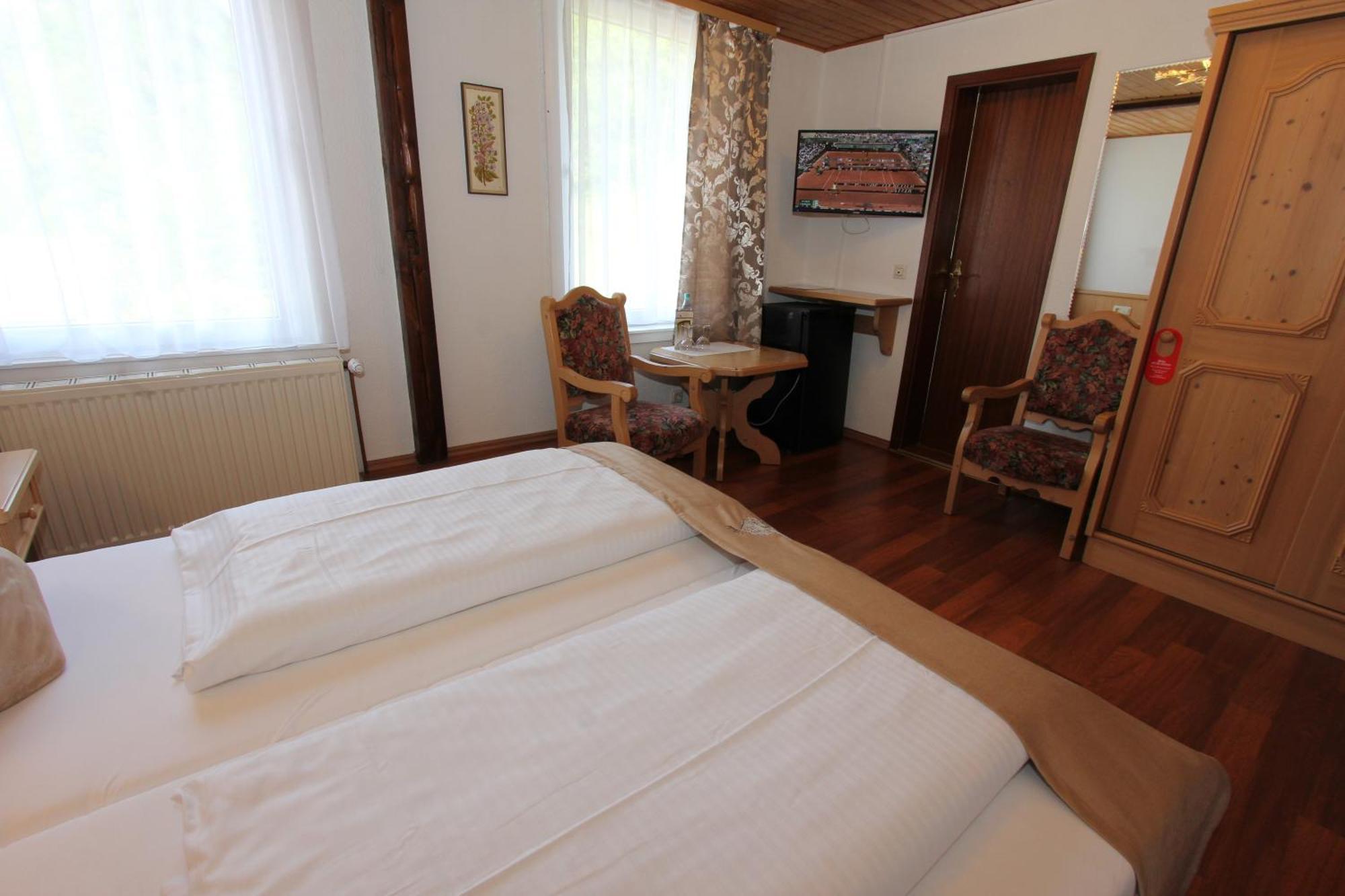 Hotel Glueck Auf & Buergerkeller Bad Grund Kültér fotó